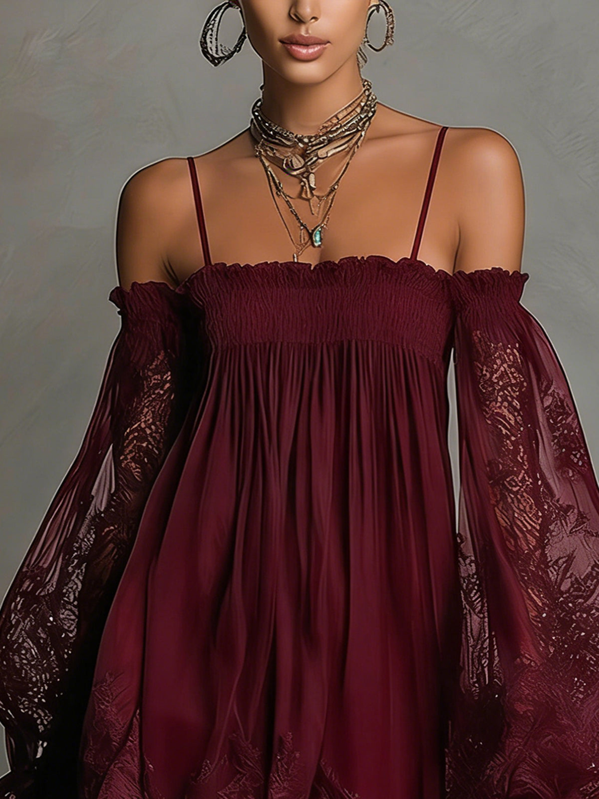 ROBE COURTE NAOMI À MANCHES TRANSPARENTES