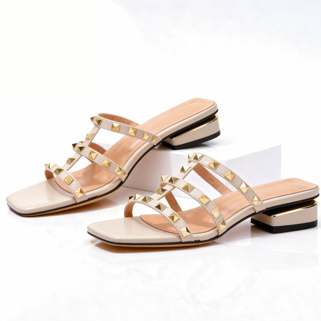 SANDALE CLOUTÉE ODETTE