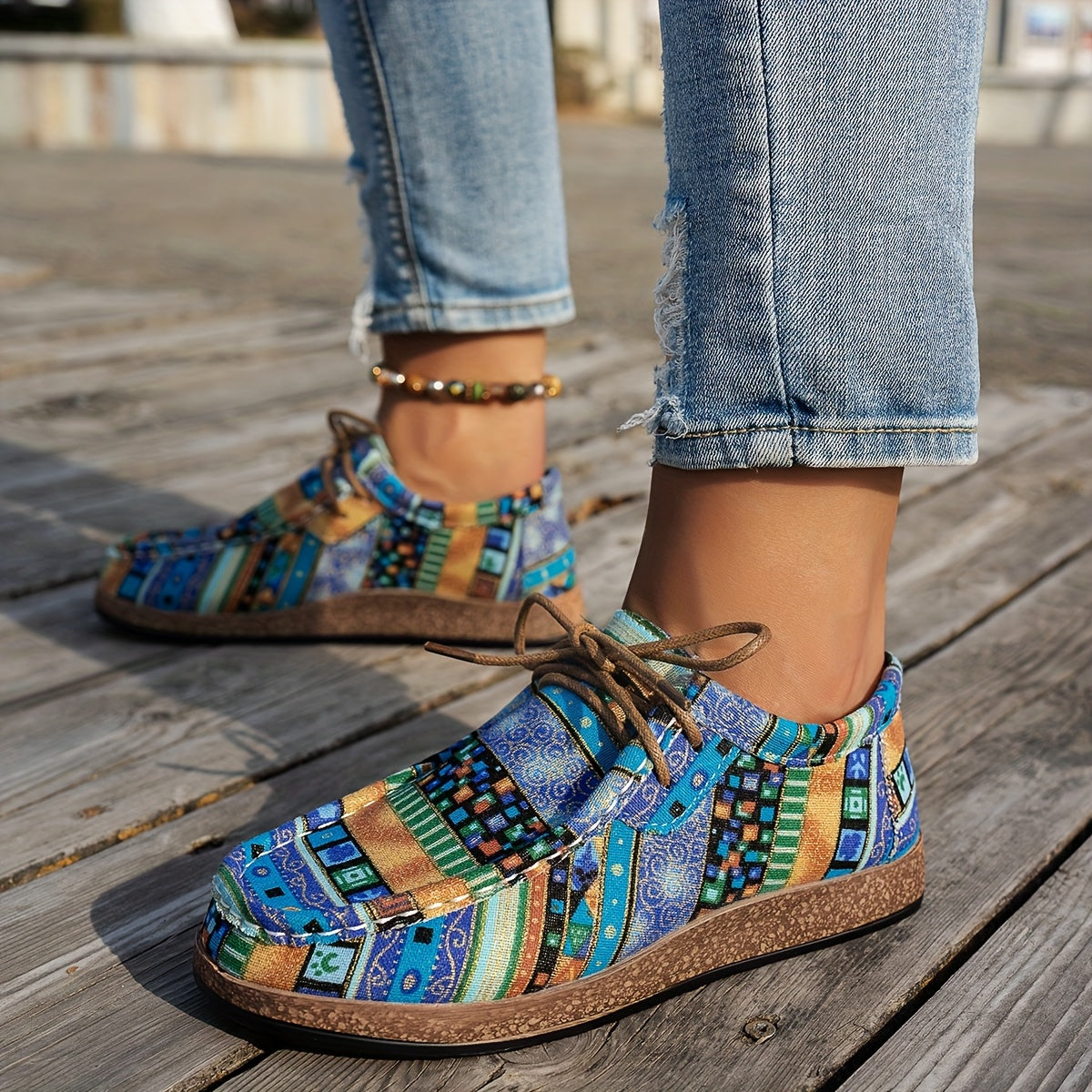 CHAUSSURES RÉTRO COLORÉES