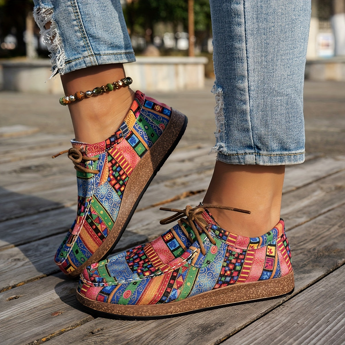 CHAUSSURES RÉTRO COLORÉES
